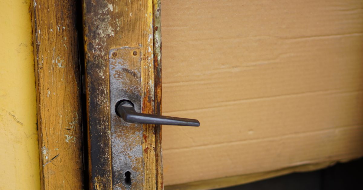 Mortise Lock vs. Door Knob Lock: Which Is Right for Your Door? — Hempstead Locksmiths