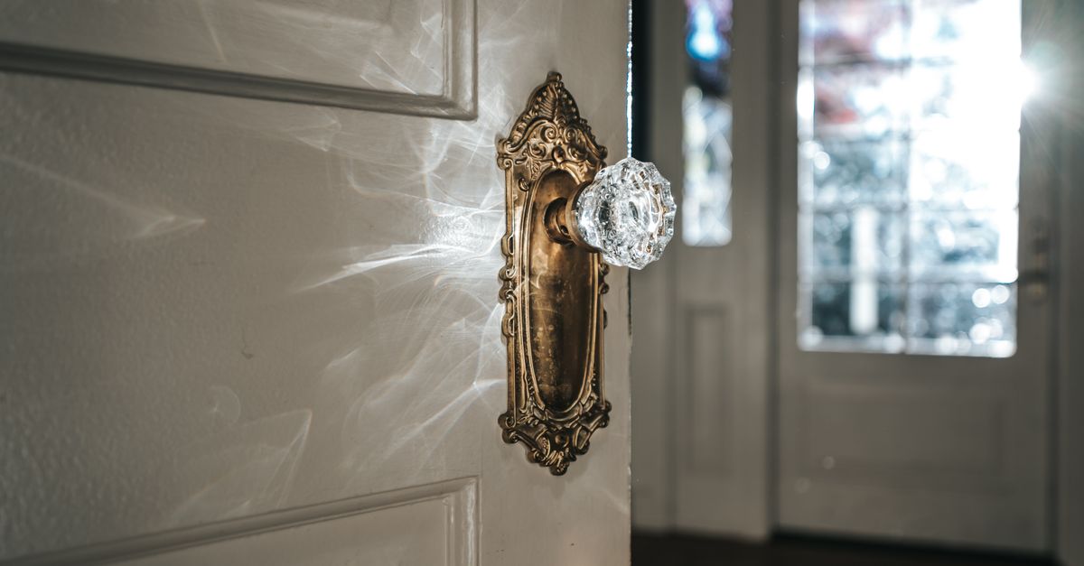 Deadbolt Installation — Hempstead Locksmiths